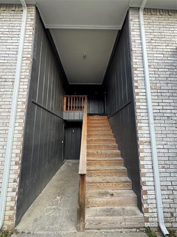 Building Photo - 762 E Warrior Trail