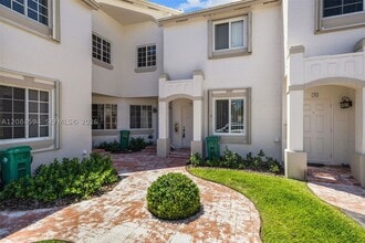 Building Photo - 15750 SW 92nd Ave