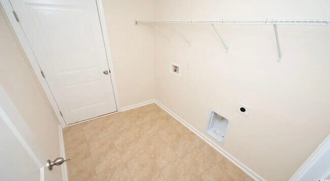 Building Photo - 1551 Jardine Loop