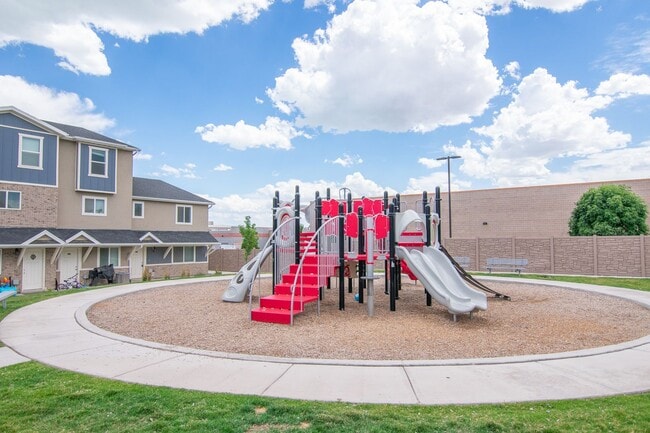 Building Photo - *Porter&#39;s Crossing in Eagle Mountain