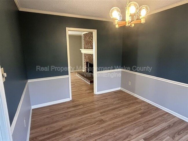 Building Photo - 2009 Quail Forest Dr