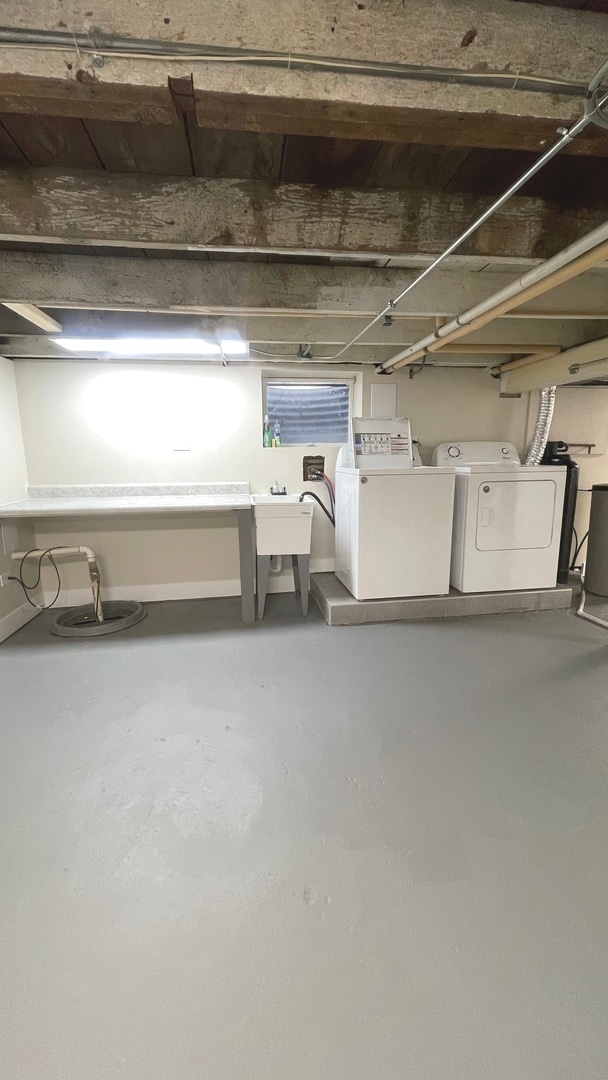 Building Photo - 26073 W Grand Ave