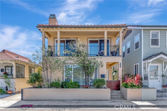 Primary Photo - 509 W Balboa Blvd