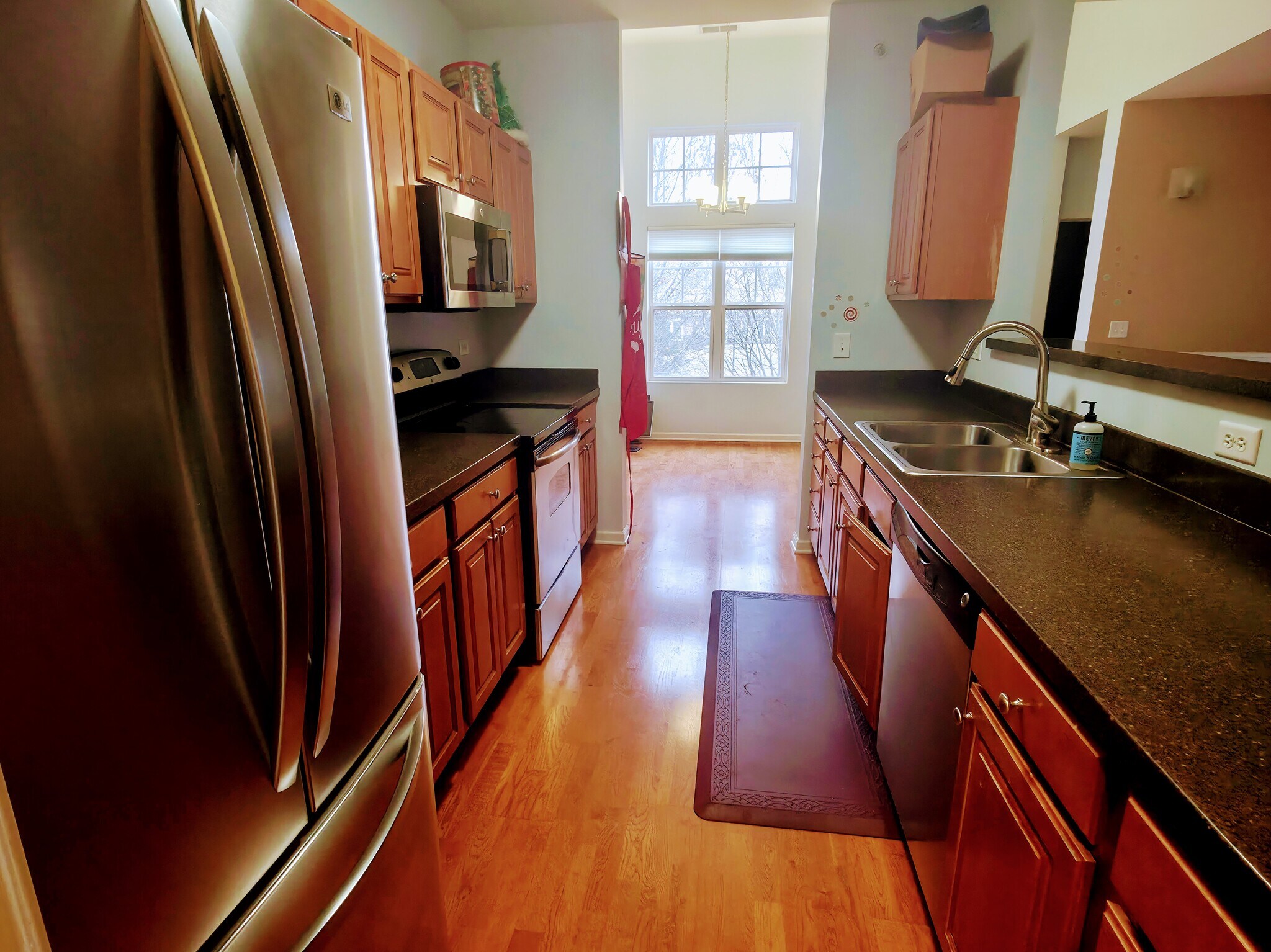 Building Photo - 104 Clubhouse Ln