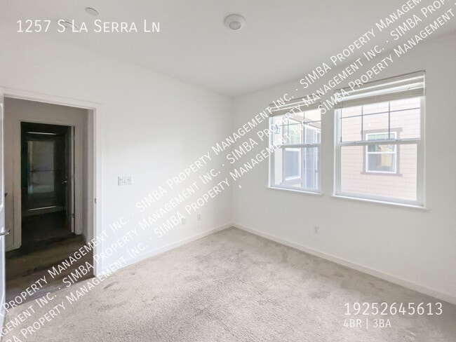 Building Photo - 1257 La Sera Ln