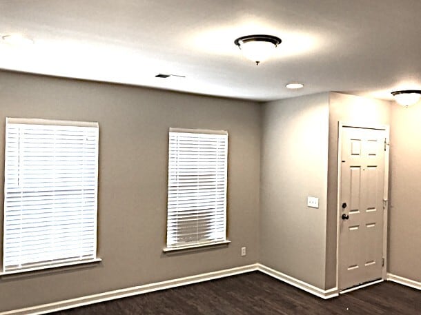 Building Photo - 100 Wildberry Ln