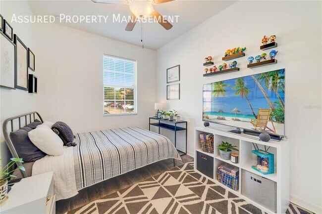 Building Photo - 3087 Seaview Castle Dr