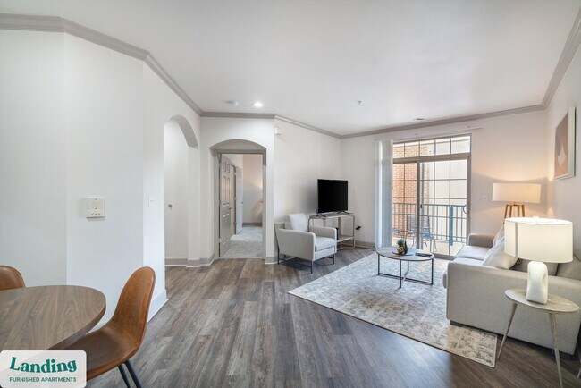 Building Photo - 3031 Eden Ave