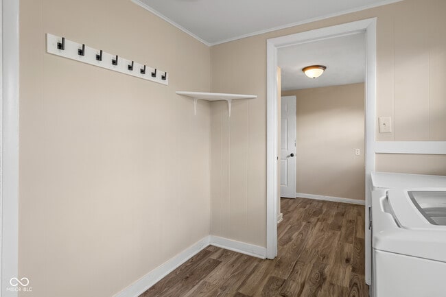 Building Photo - 2151 Park Ave