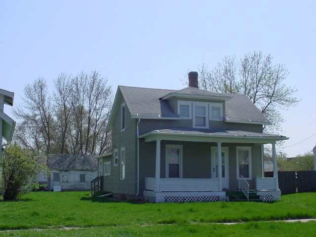 Building Photo - 1025 E 10th St