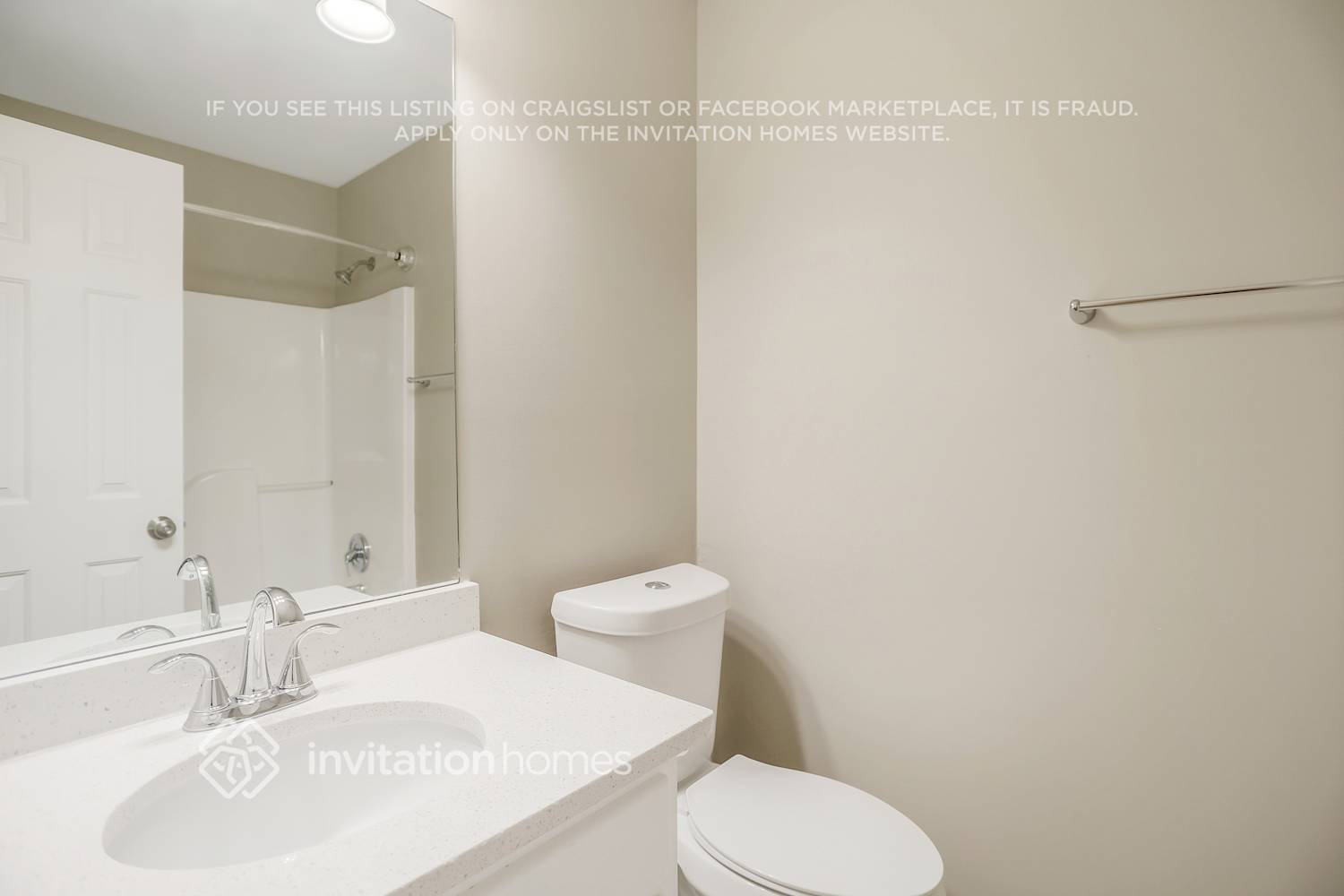 Building Photo - 729 Country Lake Ct