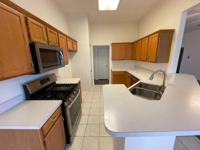 Building Photo - Beautiful Corner Lot in Rowlett!!!!!! 3 Be...