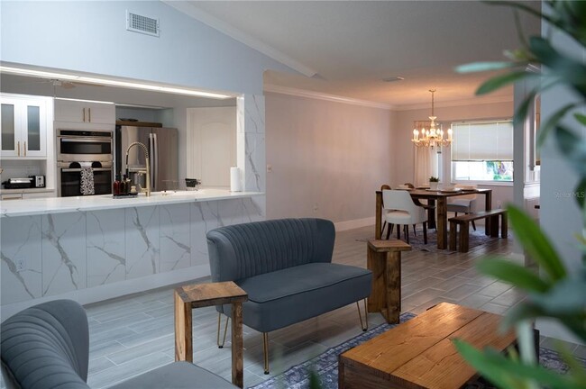 Building Photo - 6908 Arbor Oaks Cir
