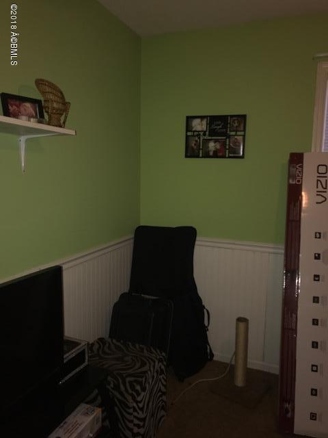 Building Photo - 29 Ardmore Ave