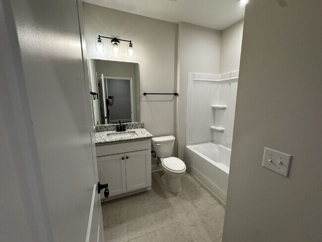 Building Photo - Home for Rent