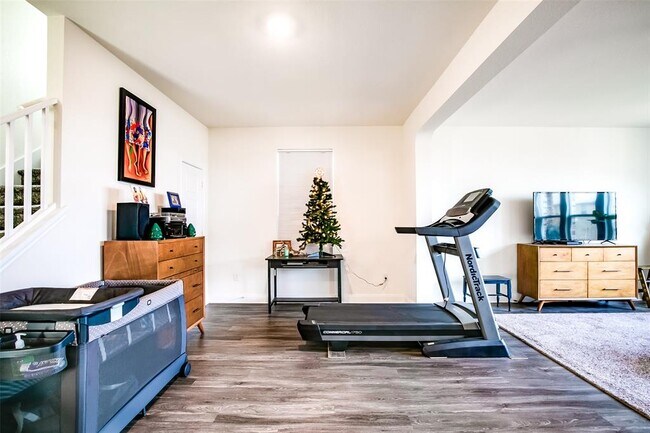 Building Photo - 7616 Groundhog Wy