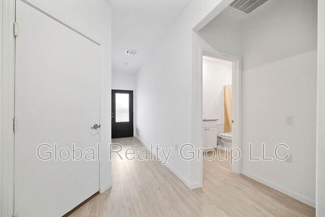 Building Photo - 4339 Meadowland Pl