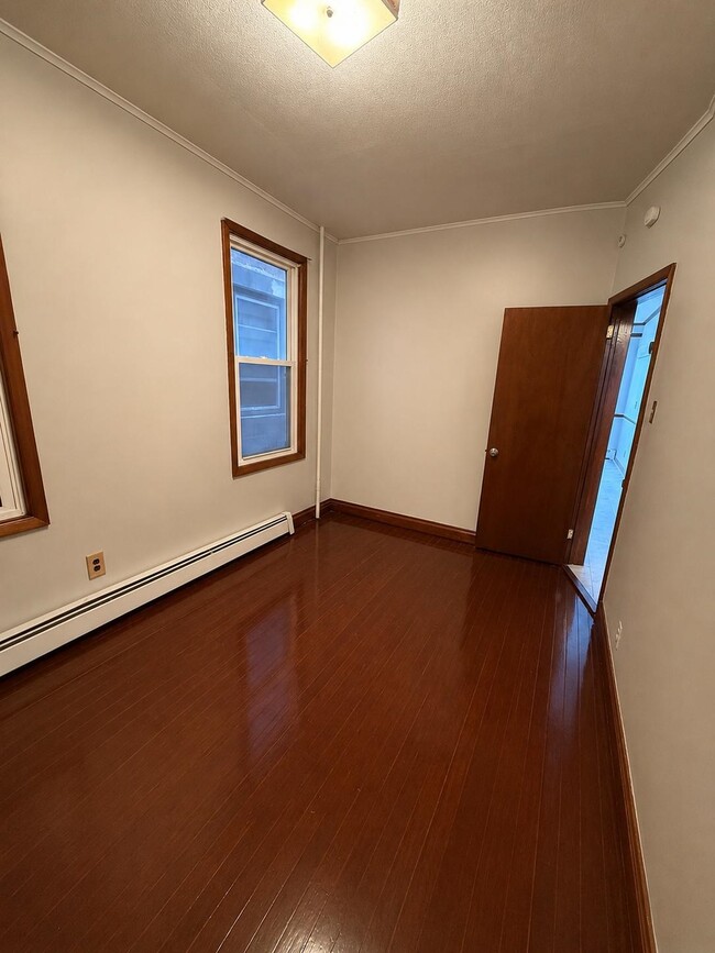 Building Photo - 177 Columbia Ave
