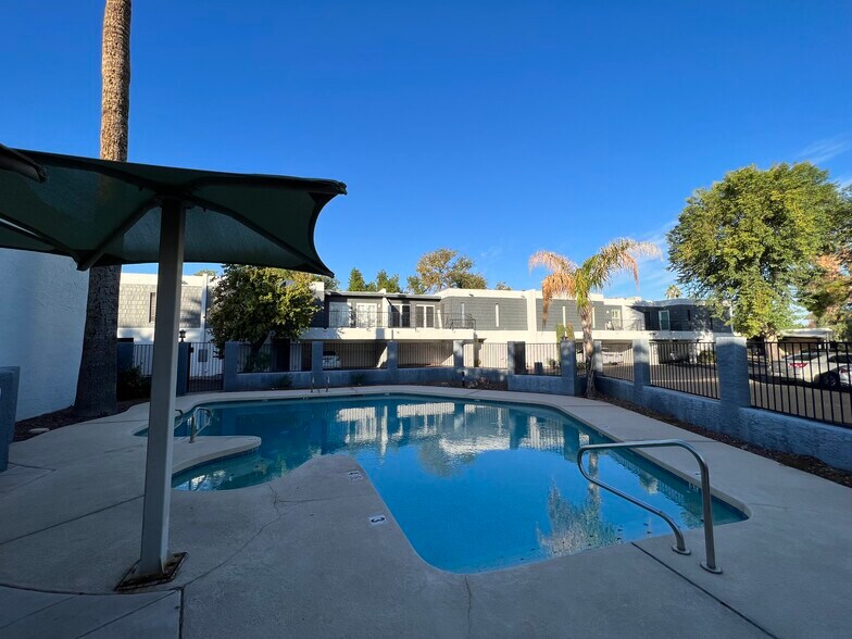 Building Photo - 8150 N Central Ave