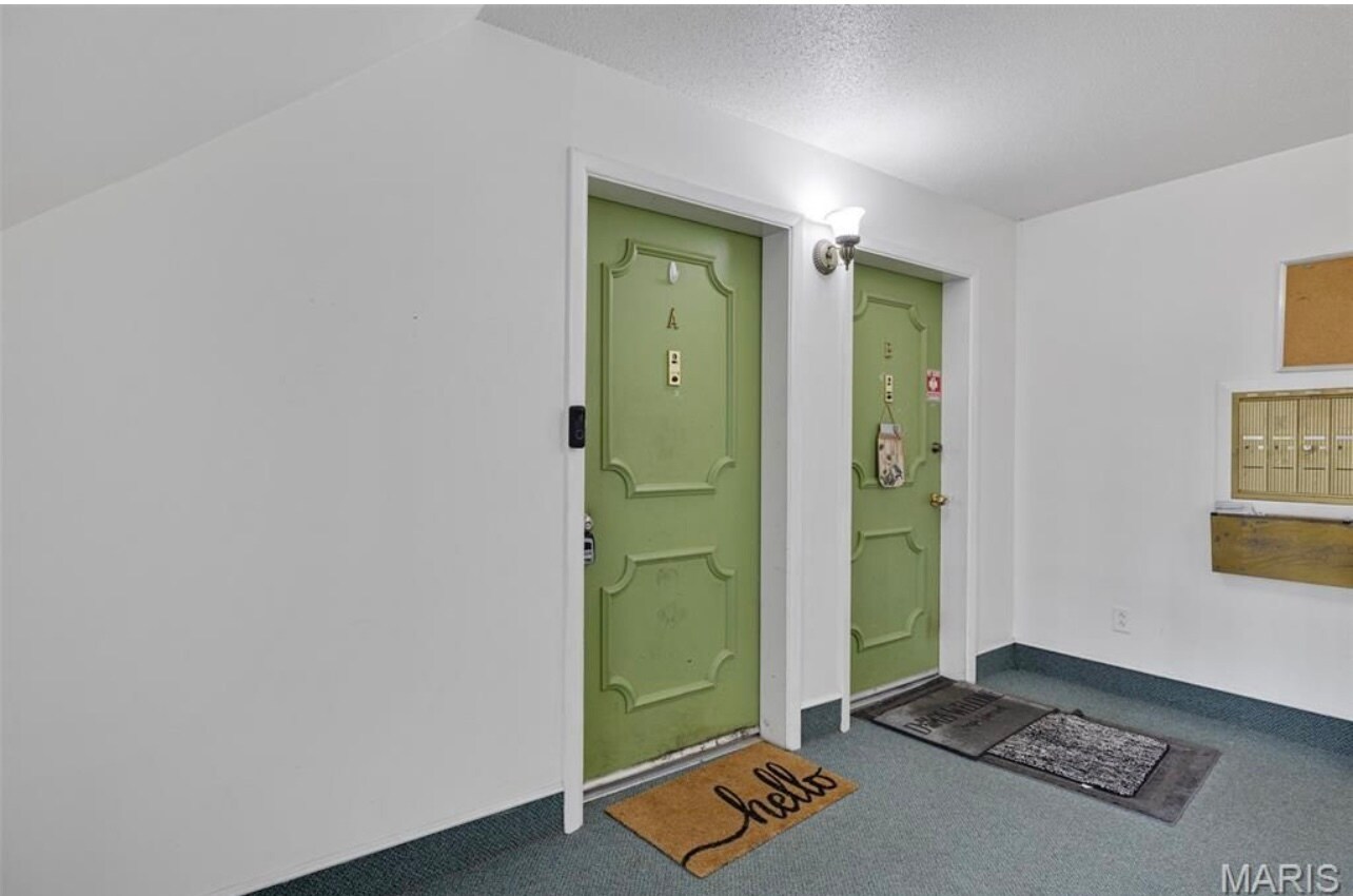 Building Photo - 1678 Blue Ridge Dr