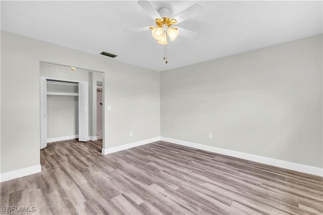 Building Photo - 1363 Bunker Way