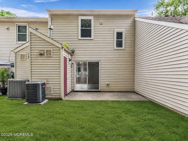 Building Photo - 107 Tavistock Dr