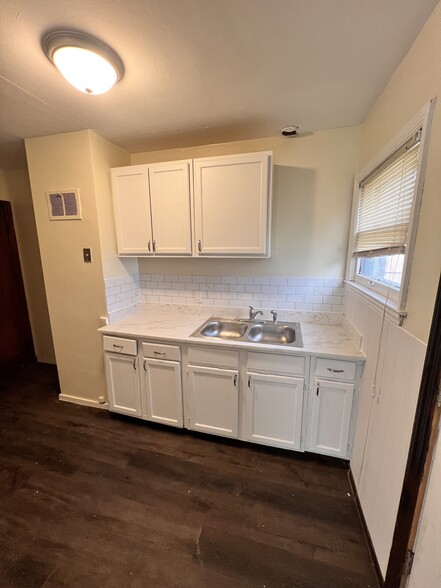 Kitchen updated - 4344 -4346 N Sherman Blvd