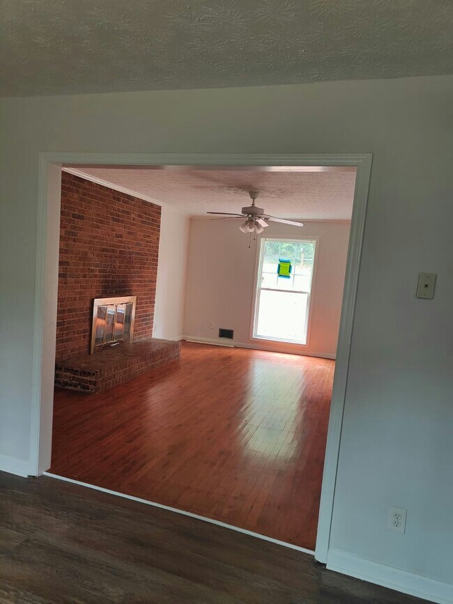 Building Photo - 3272 Idlecreek Ln