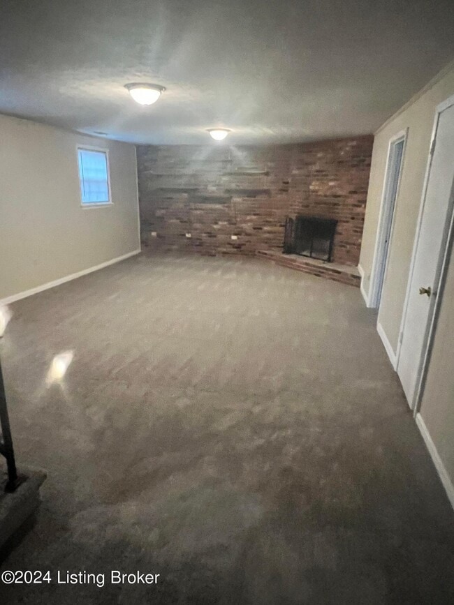 Building Photo - 5508 Fruitwood Dr