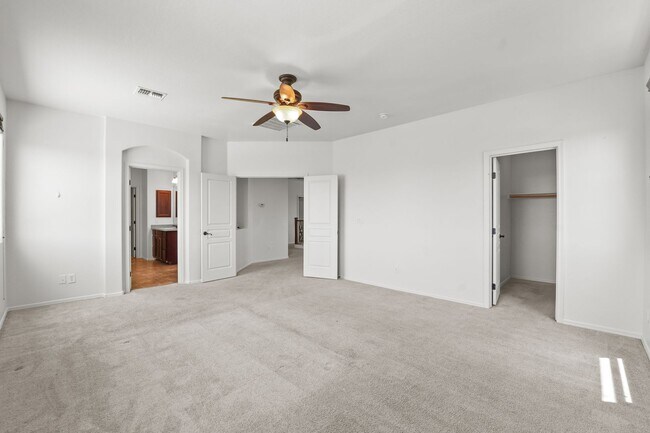 Building Photo - Live Large in Maricopa – Over 3,900 Sq Ft ...