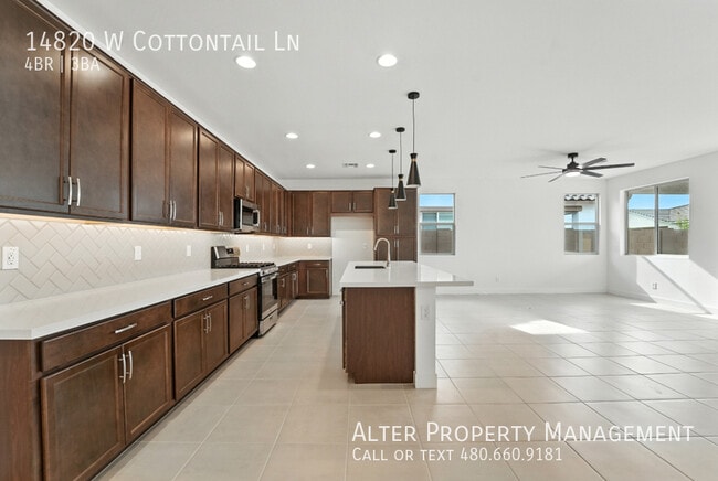 Building Photo - 14820 W Cottontail Ln