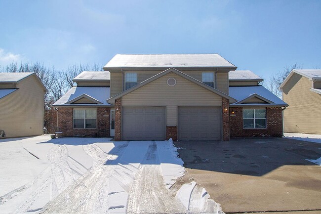 Primary Photo - 1312-1314 Raleigh Dr.