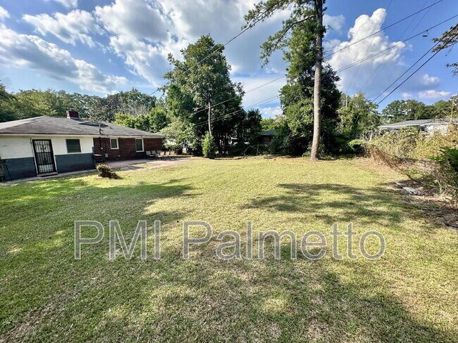 Building Photo - 3727 Maybank St
