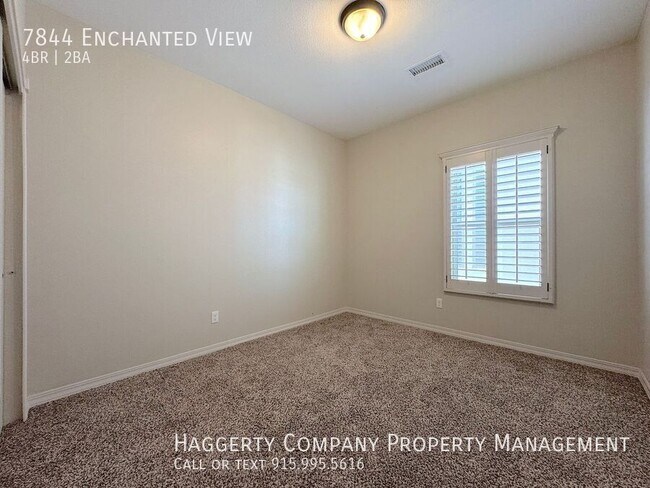 Building Photo - 7844 Enchanted View Dr