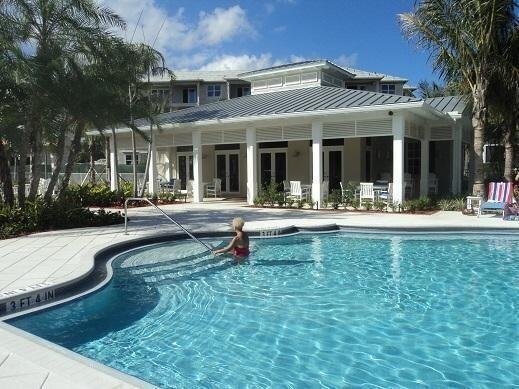 Building Photo - 143 Bay Colony Dr N