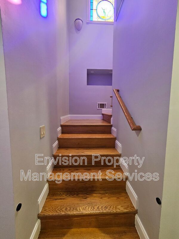 Building Photo - 1761 Monroe Dr NE