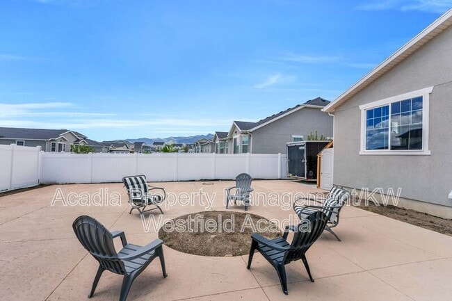 Building Photo - Mcd-1460 E Lowe Peak Dr