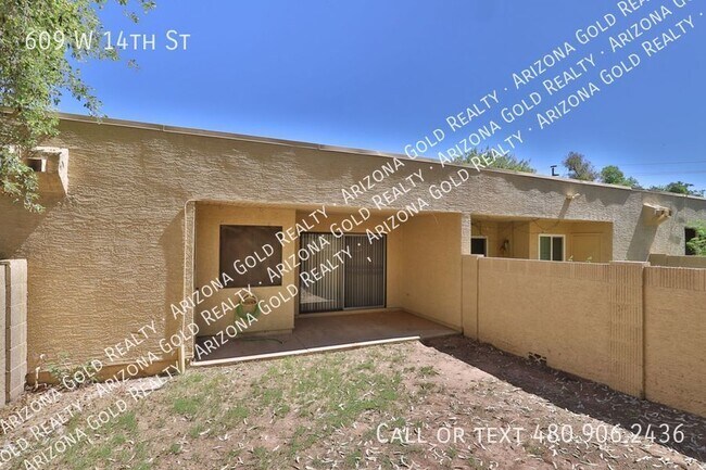 Building Photo - Tempe Los Prados