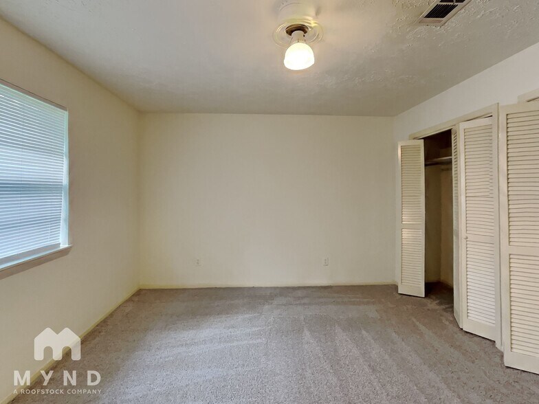 Building Photo - 4202 Chestergate Dr