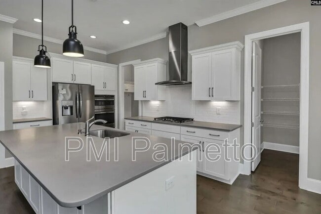 Building Photo - 2019 Ludlow Pl