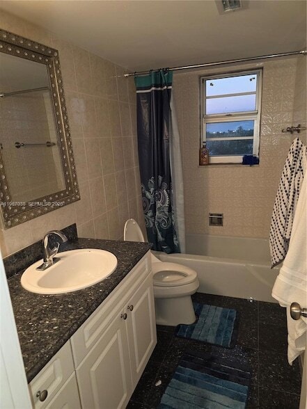 Building Photo - 1811 Jefferson St