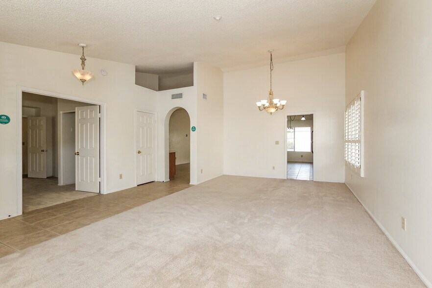 Building Photo - 7008 W Marco Polo Rd