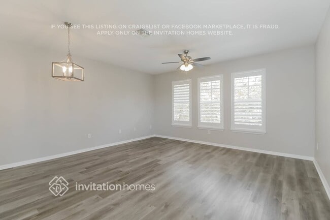 Building Photo - 2421 Lexington Oak Dr
