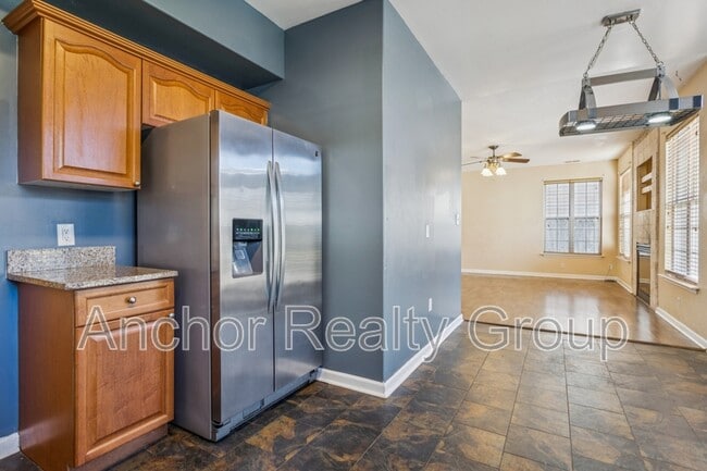 Building Photo - 1519 Elder Ave