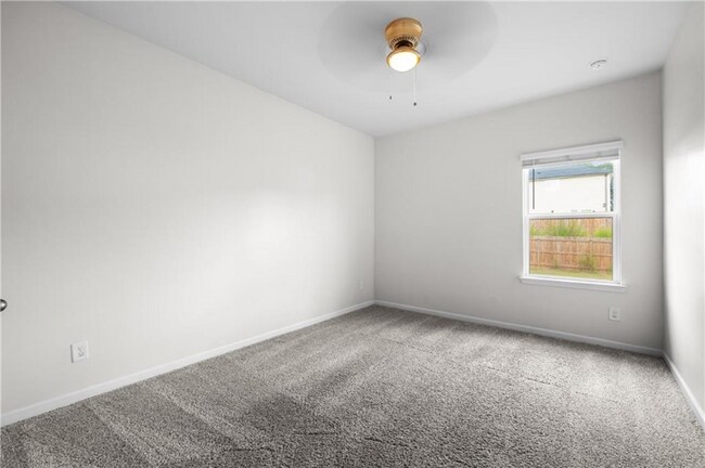 Building Photo - 5947 Green Ash Ct