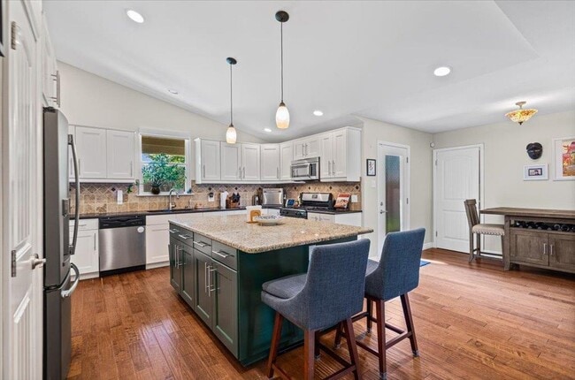 Building Photo - 8514 Burrell Dr