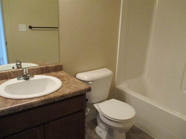 Building Photo - 1458 W 150 N