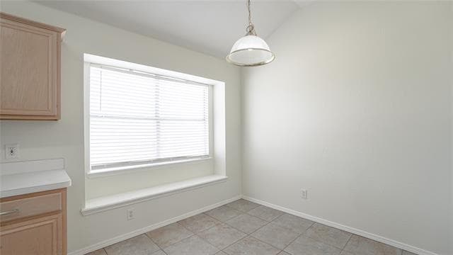 Building Photo - 3124 Creekside Dr