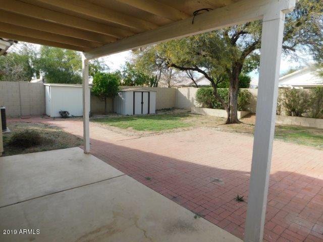 Building Photo - 3510 E Edna Ave