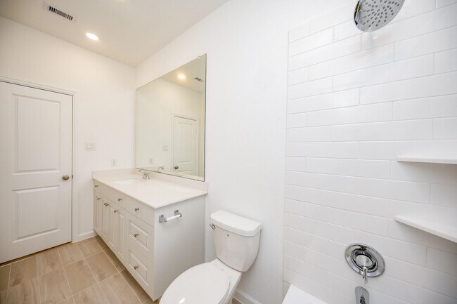 Building Photo - 3035 Ash Ray Dr